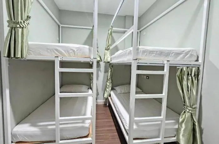 Baanpin Hostel