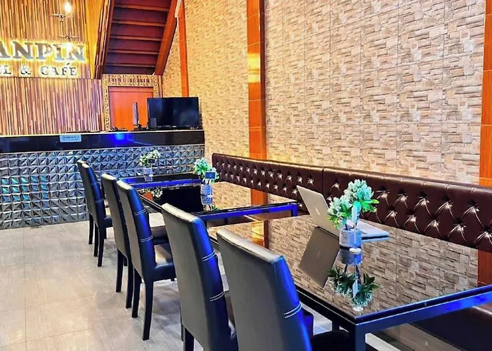 Baanpin Hostel Bangkok