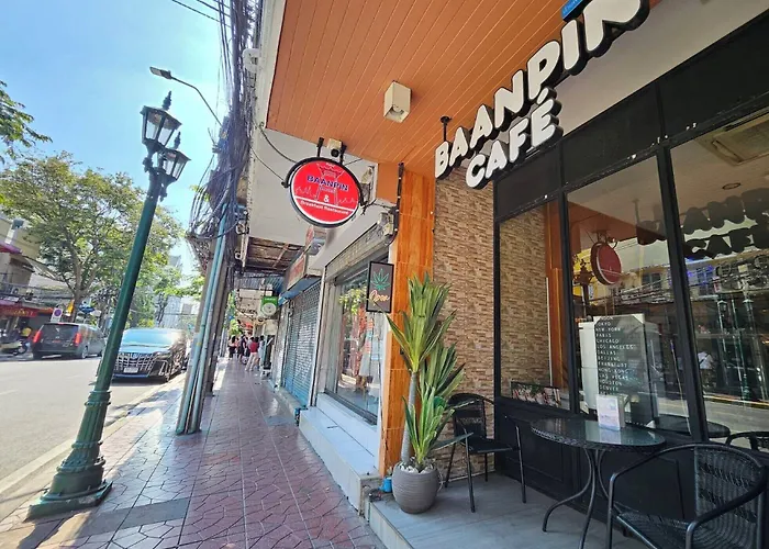 Baanpin Hostel Bangkok