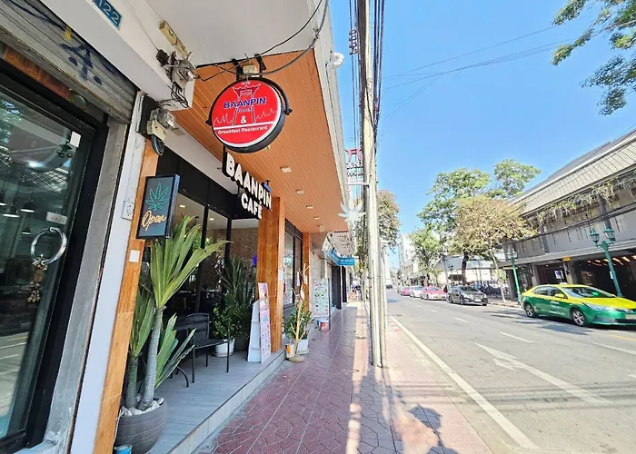 Baanpin Hostel Bangkok